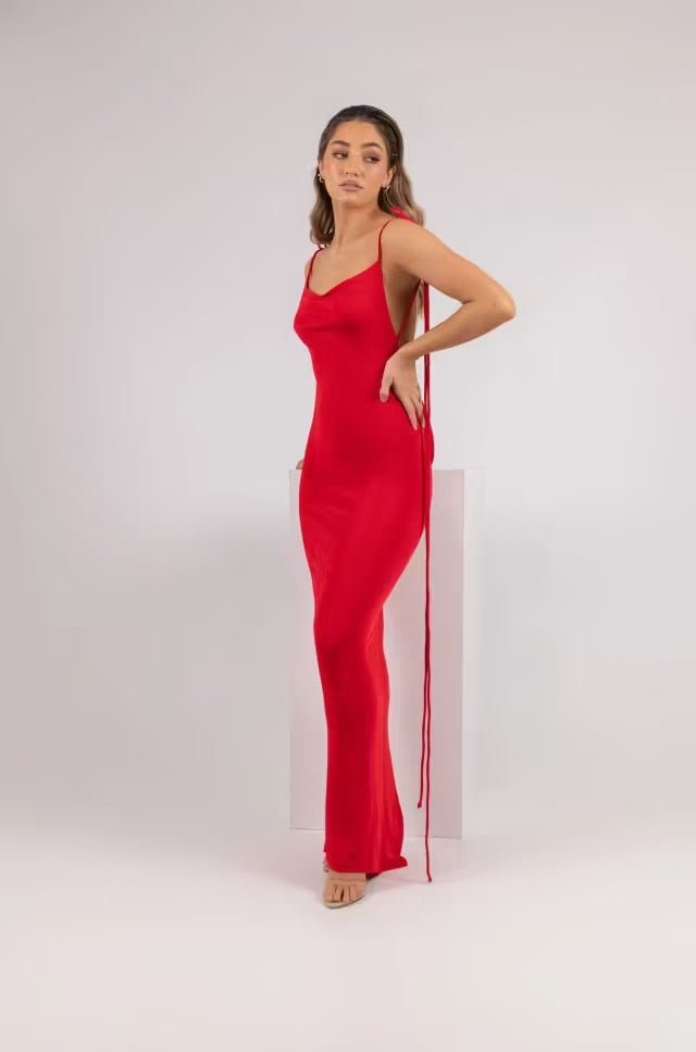 Maxi Dress | Backless Bodycon Dress Red - Gorgeous Feather